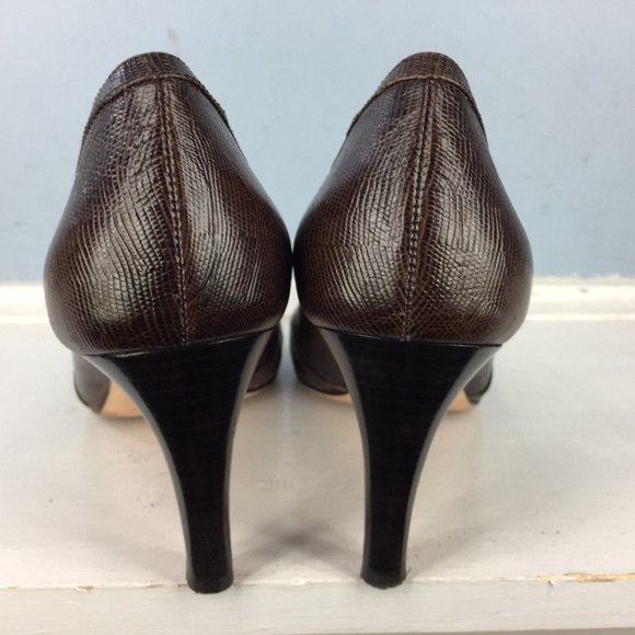 Ann Taylor 9.5 Brown Leather Heels Pumps Classic - Picture 4 of 5